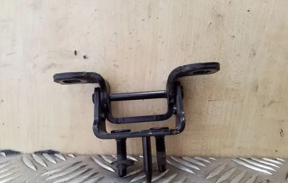 Volvo XC60 Tailgate/trunk/boot hinge 31297081