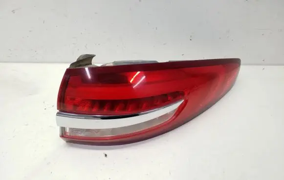 Ford Fusion II Rear/tail lights HS7313404