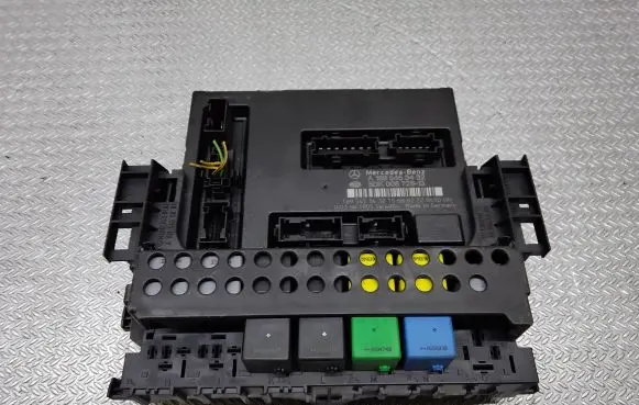 Mercedes-Benz B W245 Comfort/convenience module A1695453433