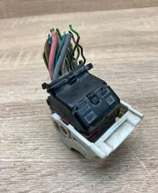 Peugeot 508 RXH Plug wire 989951101 MCD