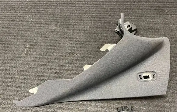Mercedes-Benz E W238 (C) pillar trim A2386901800 A2386901400