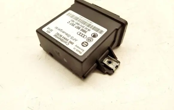 Volkswagen PASSAT B6 Light module LCM 5M0907357C 080220120001