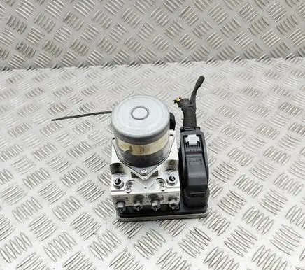 Mercedes-Benz E W213 ABS Pump A2134310601