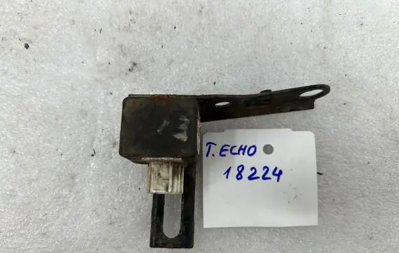 Toyota Echo Airbag deployment crash/impact sensor 8917452060 NR4
