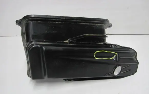 BMW 2 Active Tourer U06 Air intake duct part A2478303000