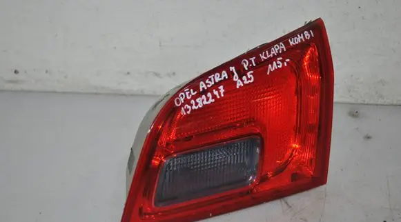 Opel Astra J Tailgate rear/tail lights 13282247