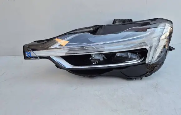 Volvo XC60 Headlight/headlamp 32133544.BSP