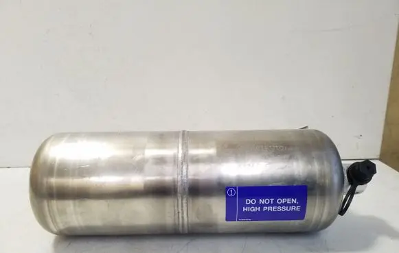 Volvo XC90 Air suspension tank/reservoir 31360725