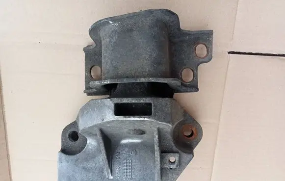 Fiat Ducato Engine mount bracket A236013