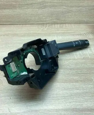 Volvo XC90 Wiper control stalk 30658614 8691545