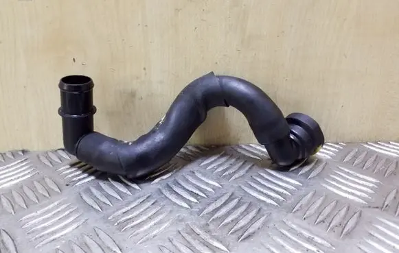Peugeot 4007 Engine coolant pipe/hose