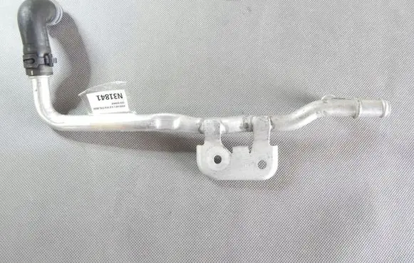 Audi A8 S8 D4 4H Engine coolant pipe/hose 4H0121109C