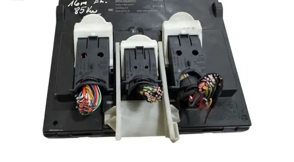 Volkswagen e-Golf Comfort/convenience module 5Q0937084CL 5WK50913G BCMPQ37H