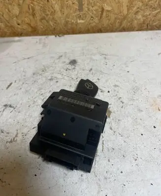 Mercedes-Benz C W203 Ignition lock 2095450508