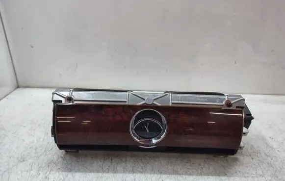 Volkswagen Phaeton Dash center air vent grill 3D1853578