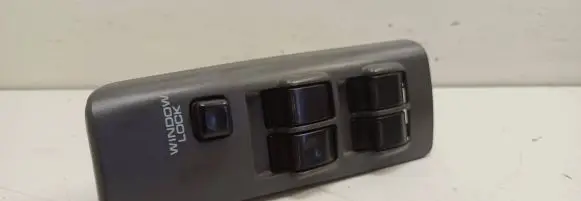 Hyundai Trajet Electric window control switch 8661A72