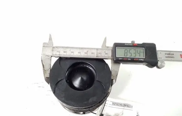 Mercedes-Benz S W220 Piston with connecting rod 