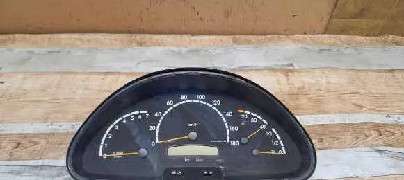 Mercedes-Benz Sprinter W901 W902 W903 W904 Speedometer (instrument cluster) 88311295 0315455832