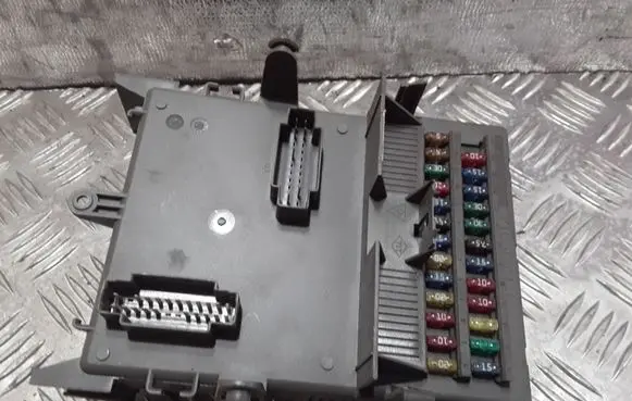 Renault Laguna II Comfort/convenience module 8200148809G 8200004201 518095419