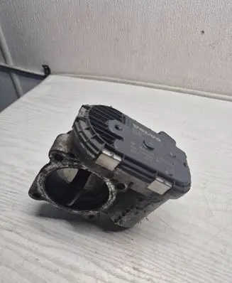 Volvo XC70 Throttle valve 31216665 0280750520