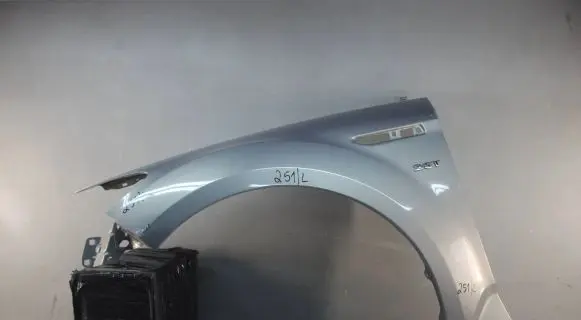 Ford Mondeo MK IV Fender