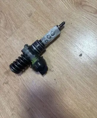 Seat Toledo III (5P) Fuel injector 0414720215 038130073AG