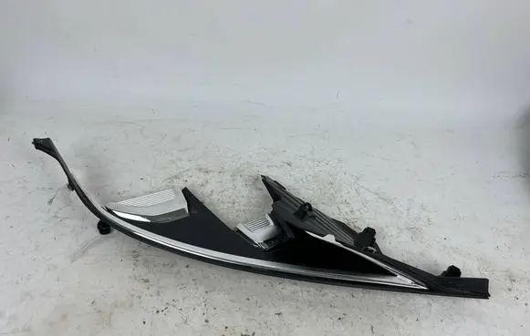 Headlight part