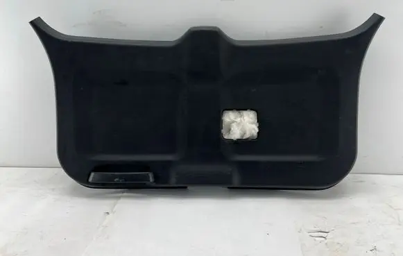 Chevrolet Captiva Tailgate/boot lid cover trim