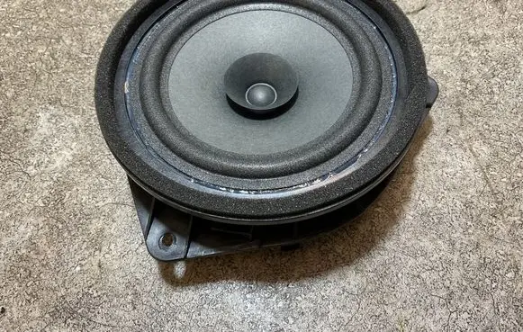 MG MG4 ev Front door speaker 11010704 3333