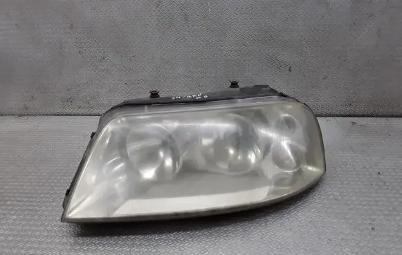 Volkswagen Sharan Headlight/headlamp 0301182201