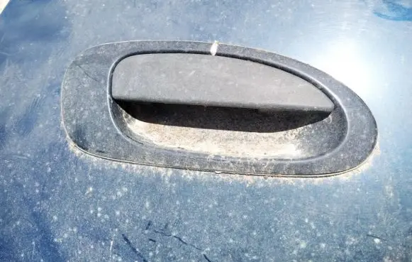 Mazda 323 F Front door exterior handle