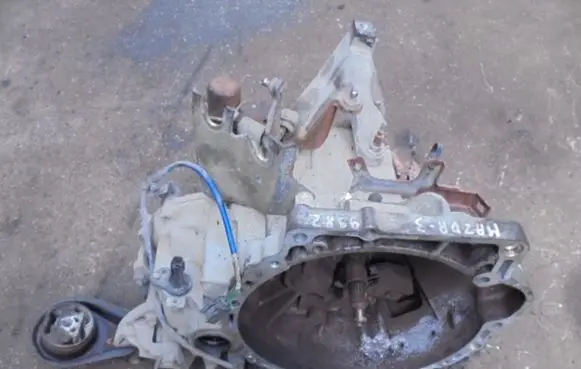 Mazda 3 I Manual 4 speed gearbox PF6020