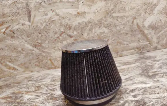 Nissan 240ZX, 280ZX, 300ZX Air filter F060C6