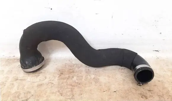Porsche Macan (95B) Turbo air intake inlet pipe/hose 95B145790A