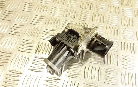 Renault Captur EGR valve H8200129863 703435030 147105308RDT321142523