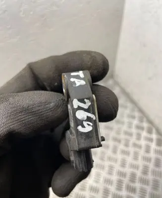 Toyota Avensis T250 Airbag deployment crash/impact sensor 8917405020