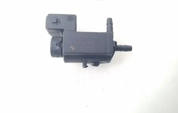 BMW 5 E60 E61 Turbo solenoid valve 1742712