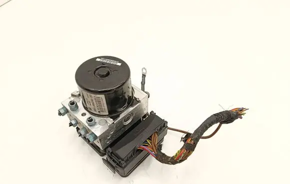 BMW 3 F30 F35 F31 ABS Pump 6862246 6862247 6931915