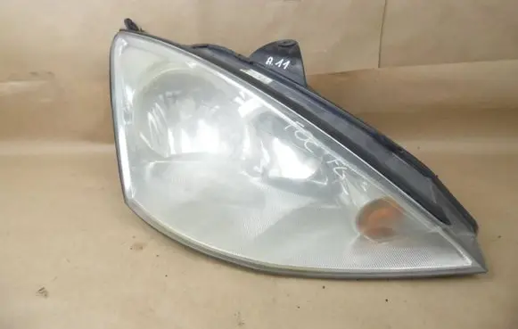 Ford Focus Headlight/headlamp