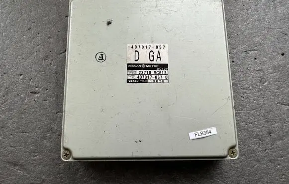 Nissan Patrol Y61 Engine control unit/module 23710VC612 407917057