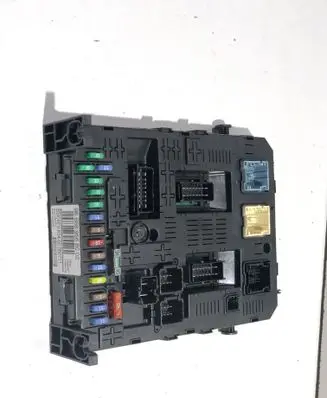 Citroen C4 Grand Picasso Comfort/convenience module 9666895680 BSI04EV