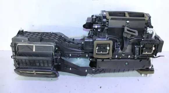 Mercedes-Benz S W221 Interior heater climate box assembly 2218345460