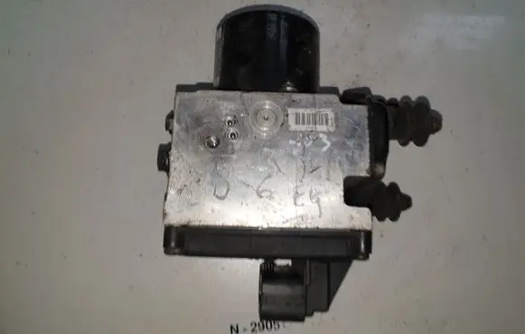 Volkswagen PASSAT B6 ABS Pump 16431501C