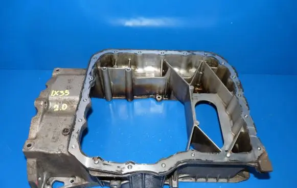 Hyundai ix35 Oil sump