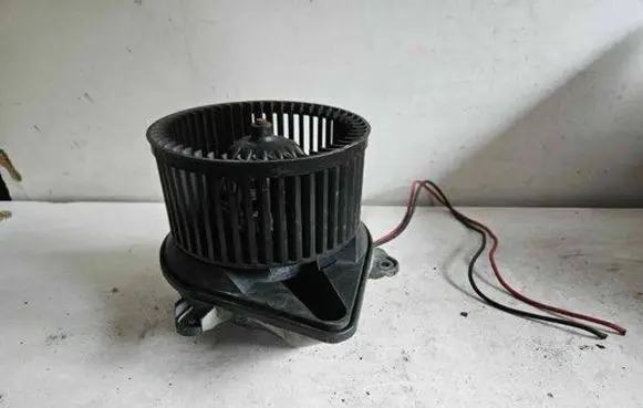 Opel Vivaro Heater fan/blower