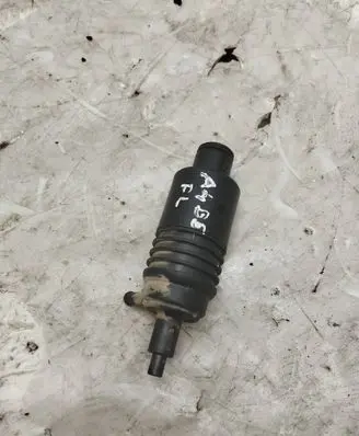 Audi A4 S4 B5 8D Windscreen/windshield washer pump 4A0955651