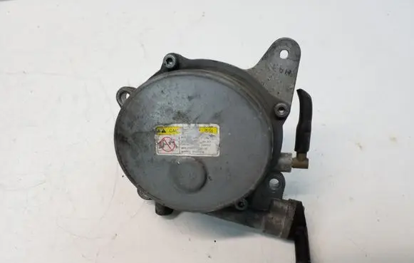 KIA Sportage Vacuum pump 288102F000