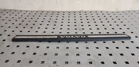 Volvo XC90 Front sill trim cover 8659960