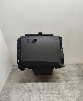 Renault Captur Glove box 685005441R