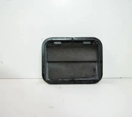 Tesla Model S Quarter panel pressure vent 2F2AB280B62AB